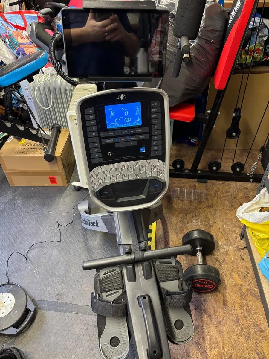 Rowing machine - Image 2