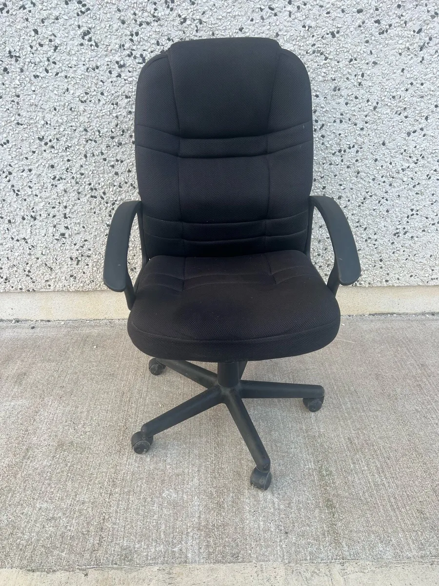 Office chair - Image 2