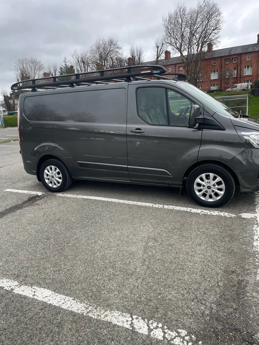 191 Ford Custom - Image 3