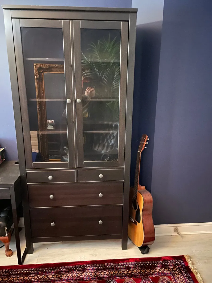 Hemnes IKEA glass door cabinet black/brown - Image 1