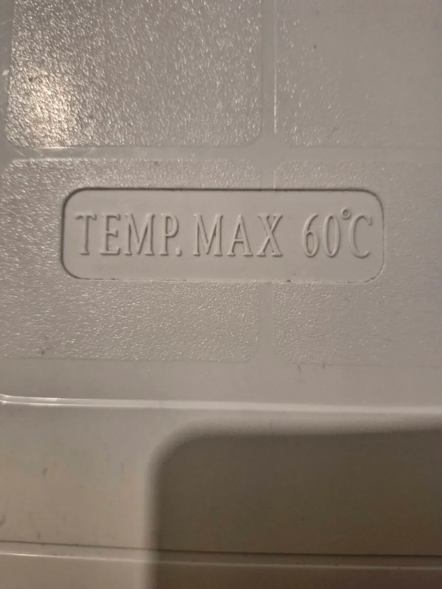 BEKO UNDER COUNTER 4 FREEZER WORKING PERFECT - Image 4