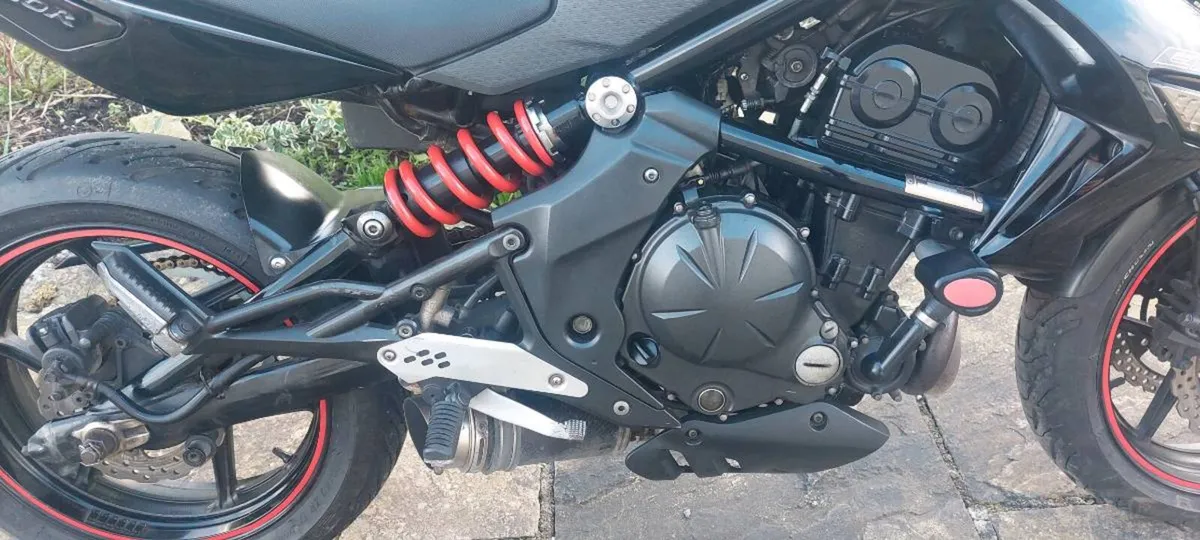 KAWASAKI ER 6N 2011 FUEL INJECTION - Image 2