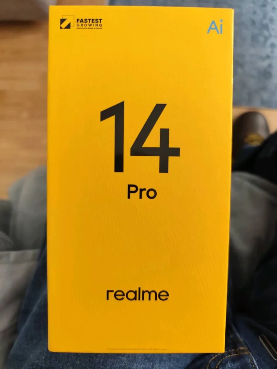 phone realme 14 Pro smart phone - Image 4