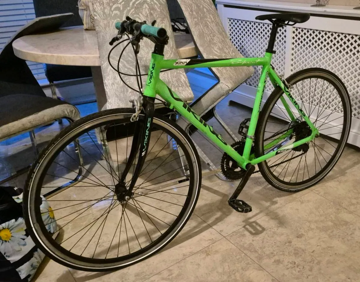 ADULTS VIKING XRR ROAD BIKE 
21 INCH ALLOY FRAME - Image 1
