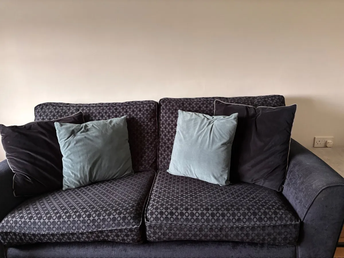 Couch - Image 1