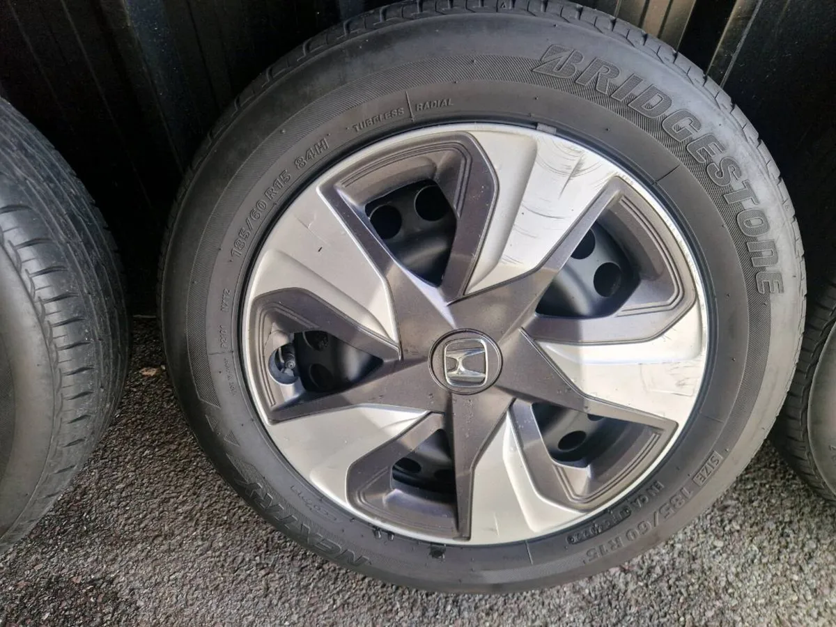 15" OEM Honda Wheels / Tyres / Hubcaps - Image 2