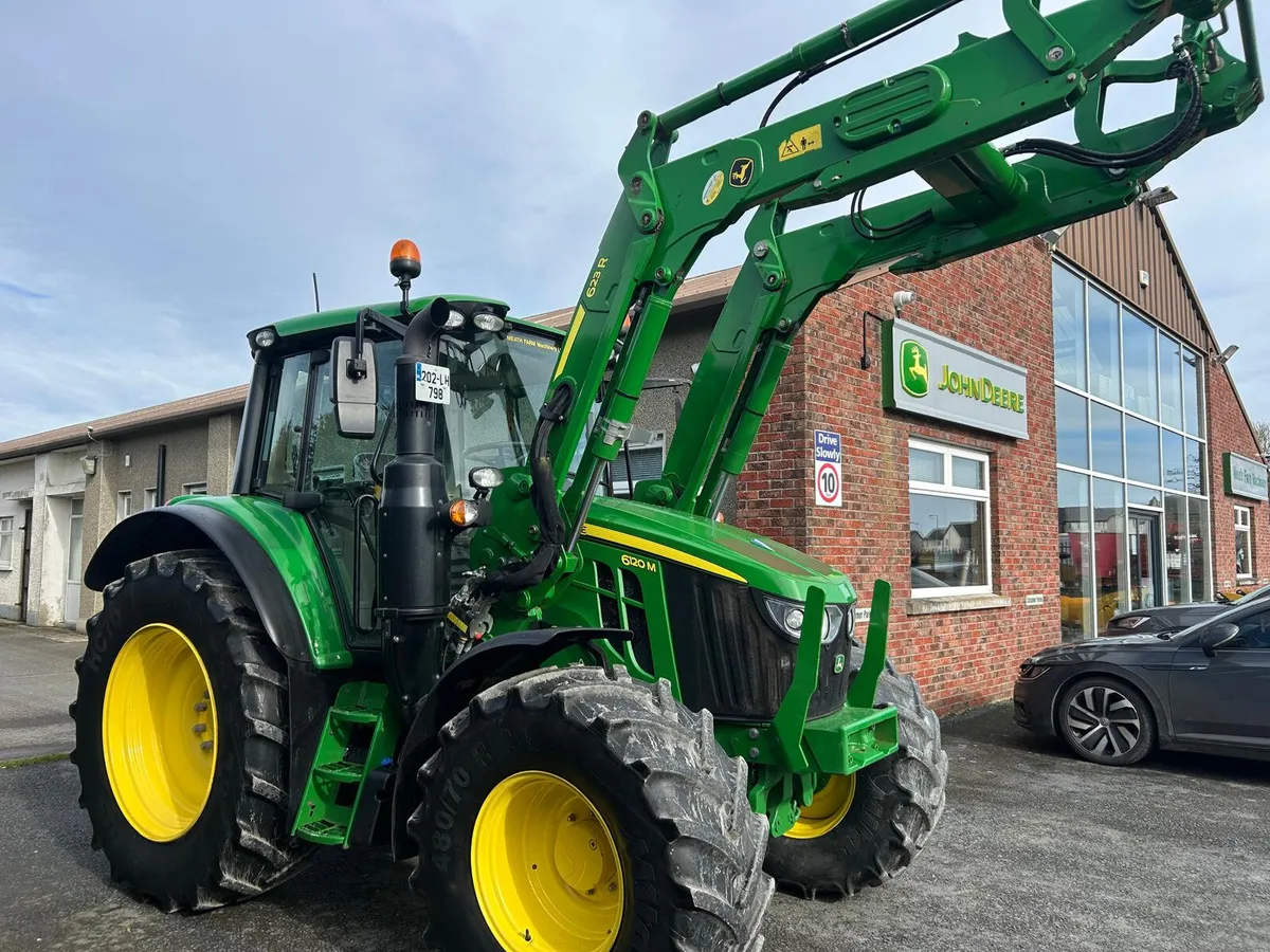2020 John Deere 6120M + 623R Loader (2876 hrs) - Image 4