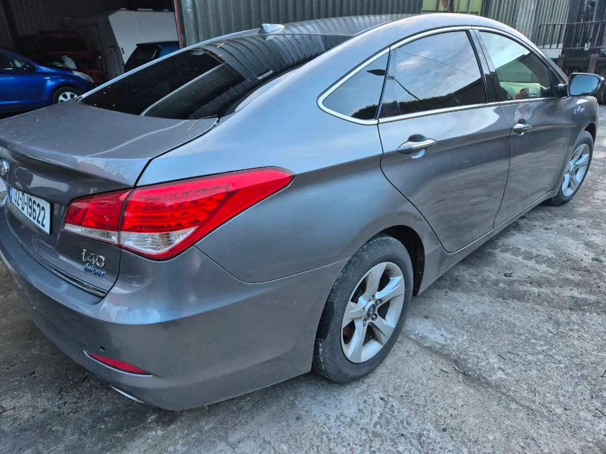 Hyundai i40 2013 - Image 4