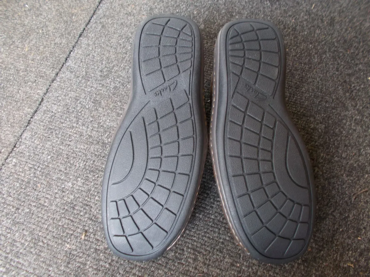 Men's Shoes ***NEW*** - Image 3