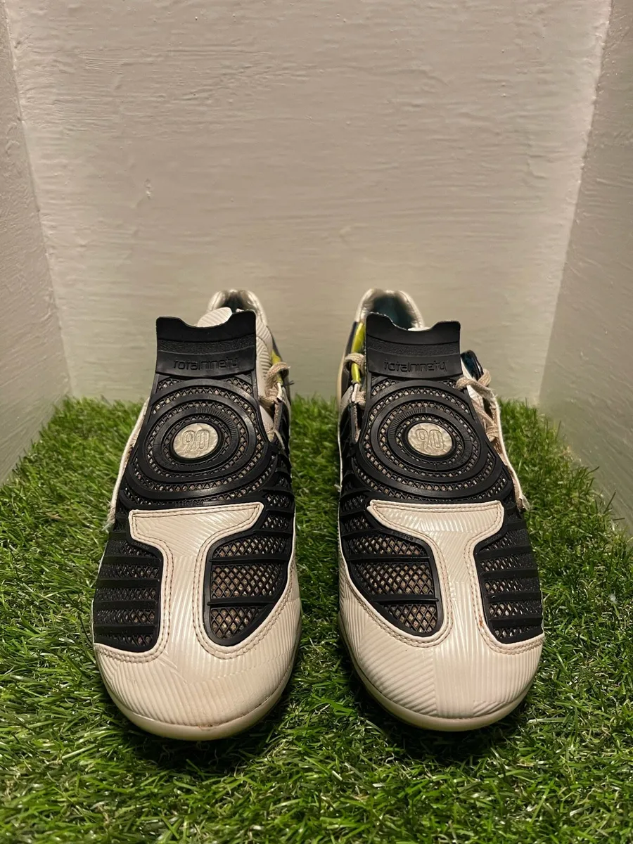 Nike Total 90 Laser II SG Football Boots | UK 9 - Image 3