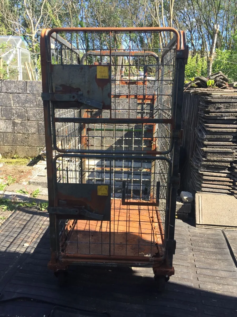Roller cage trolley - Image 2