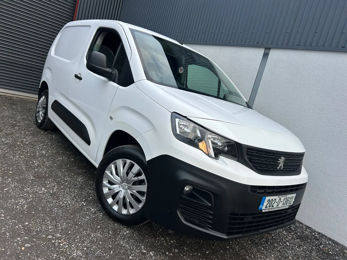 20 Peugeot Partner ‘99km / Professional model - Image 1