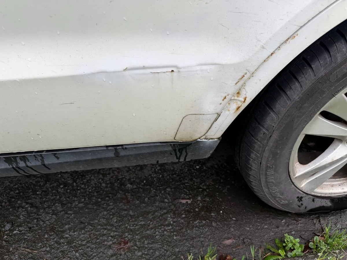 Hyundai sante fe 2011 spare / repair - Image 2