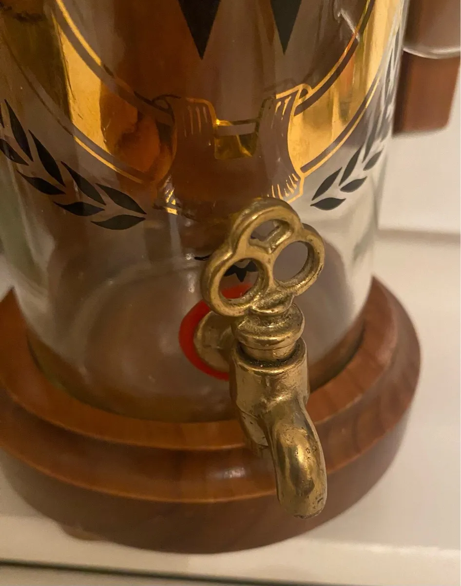 Vintage Timber & Glass Whisky Decanter Set - Image 3