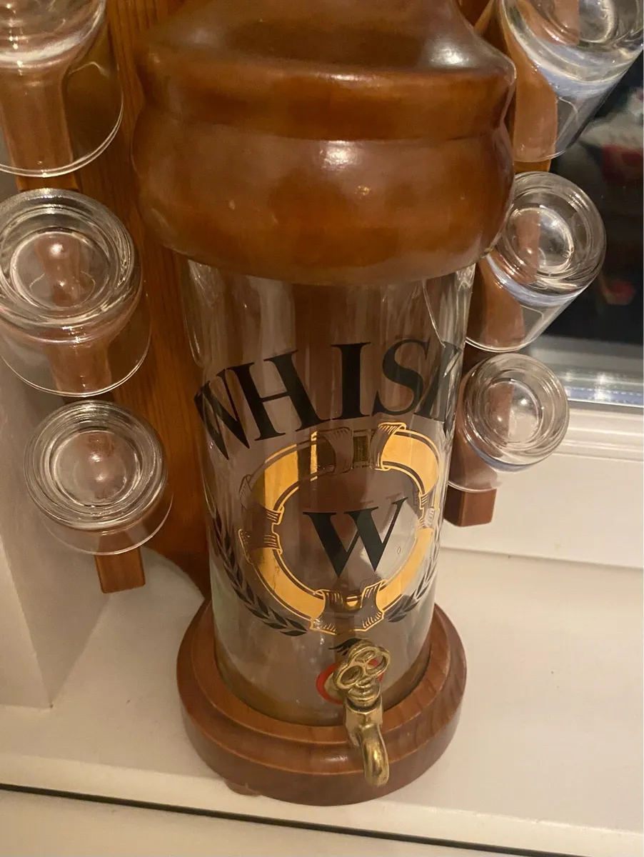 Vintage Timber & Glass Whisky Decanter Set - Image 2