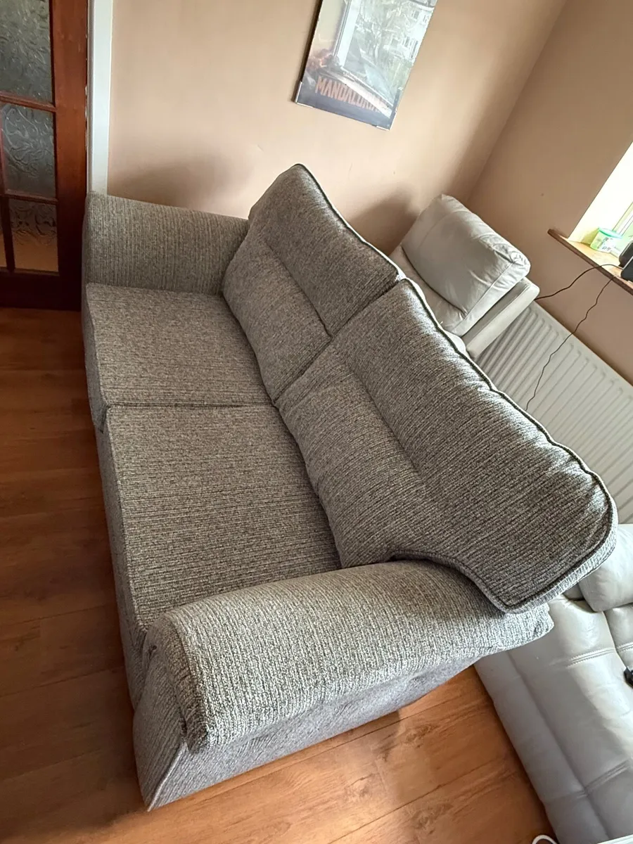2/3 Seater Sofa - Image 1