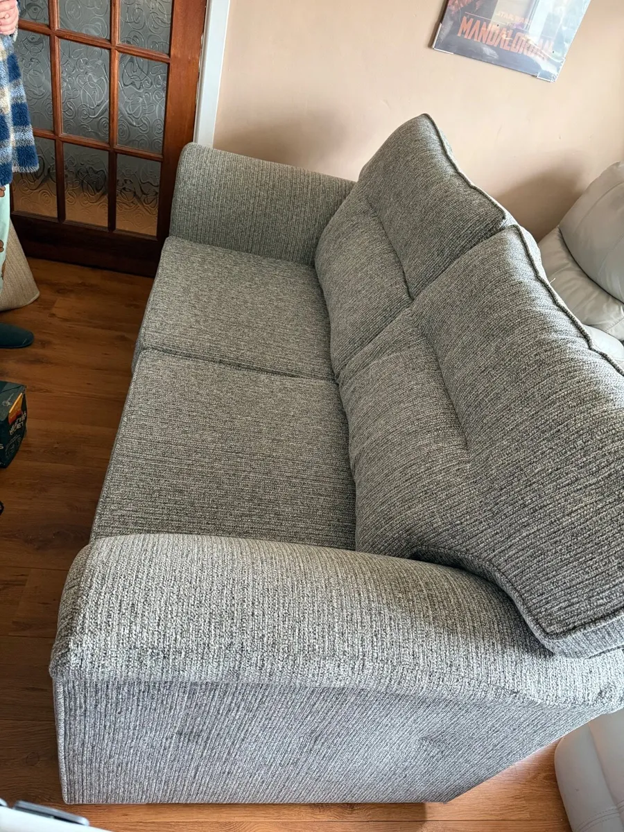 2/3 Seater Sofa - Image 3