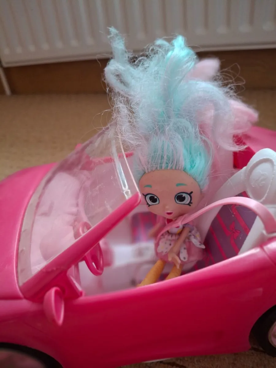 Barbie Car - Image 1