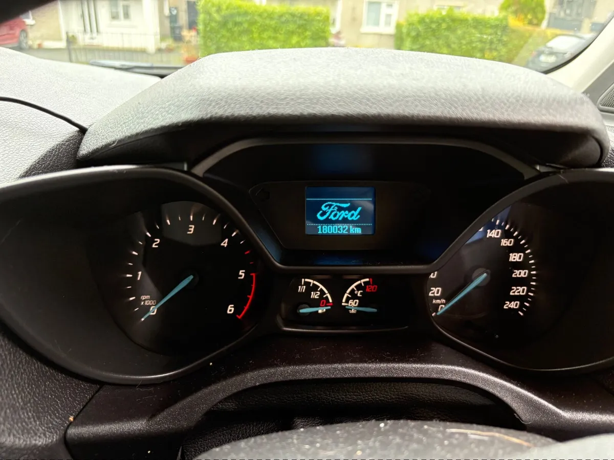 Ford Transit Connect LWB 2016 - Image 3