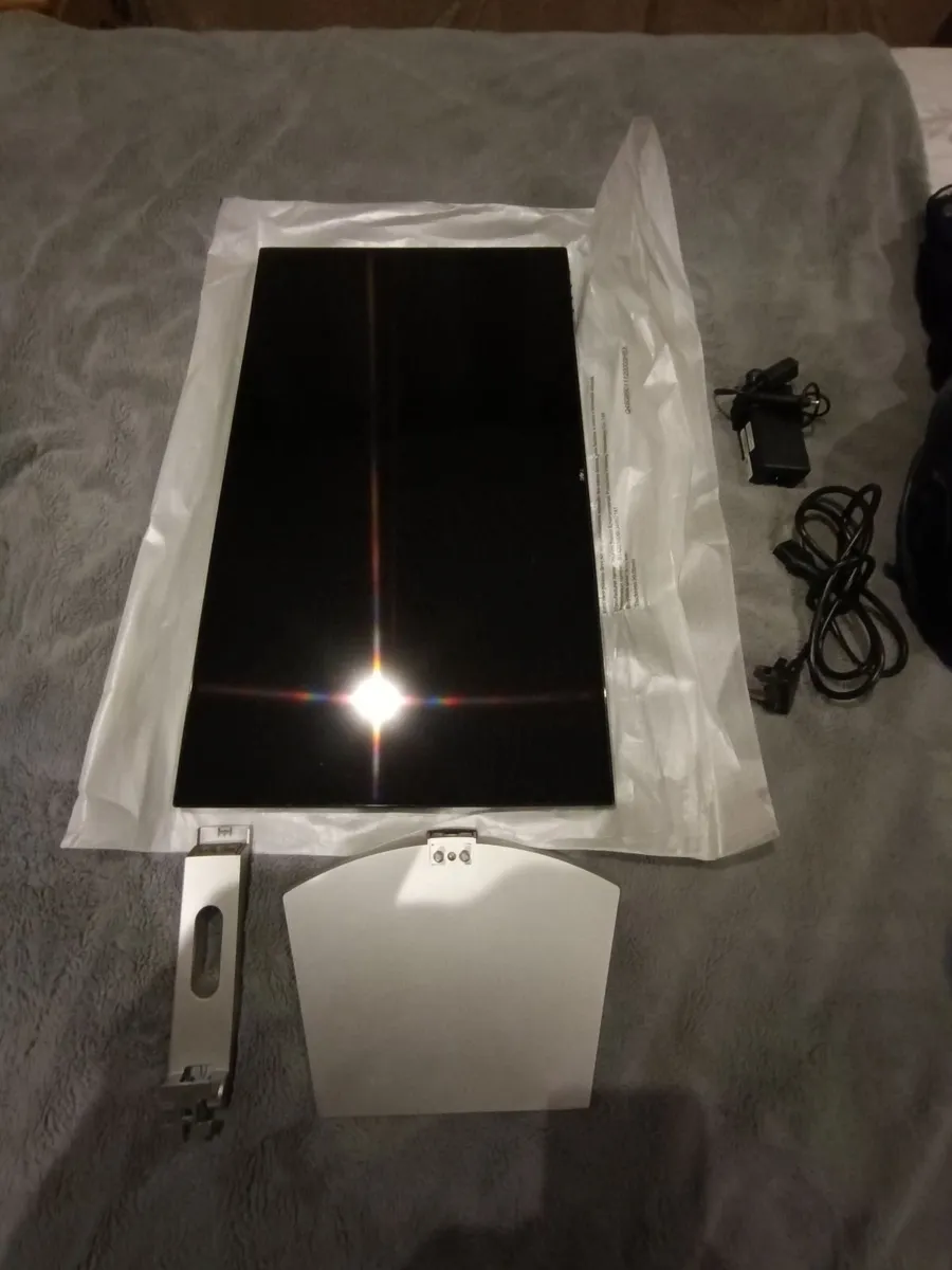 PC Monitor - Image 2