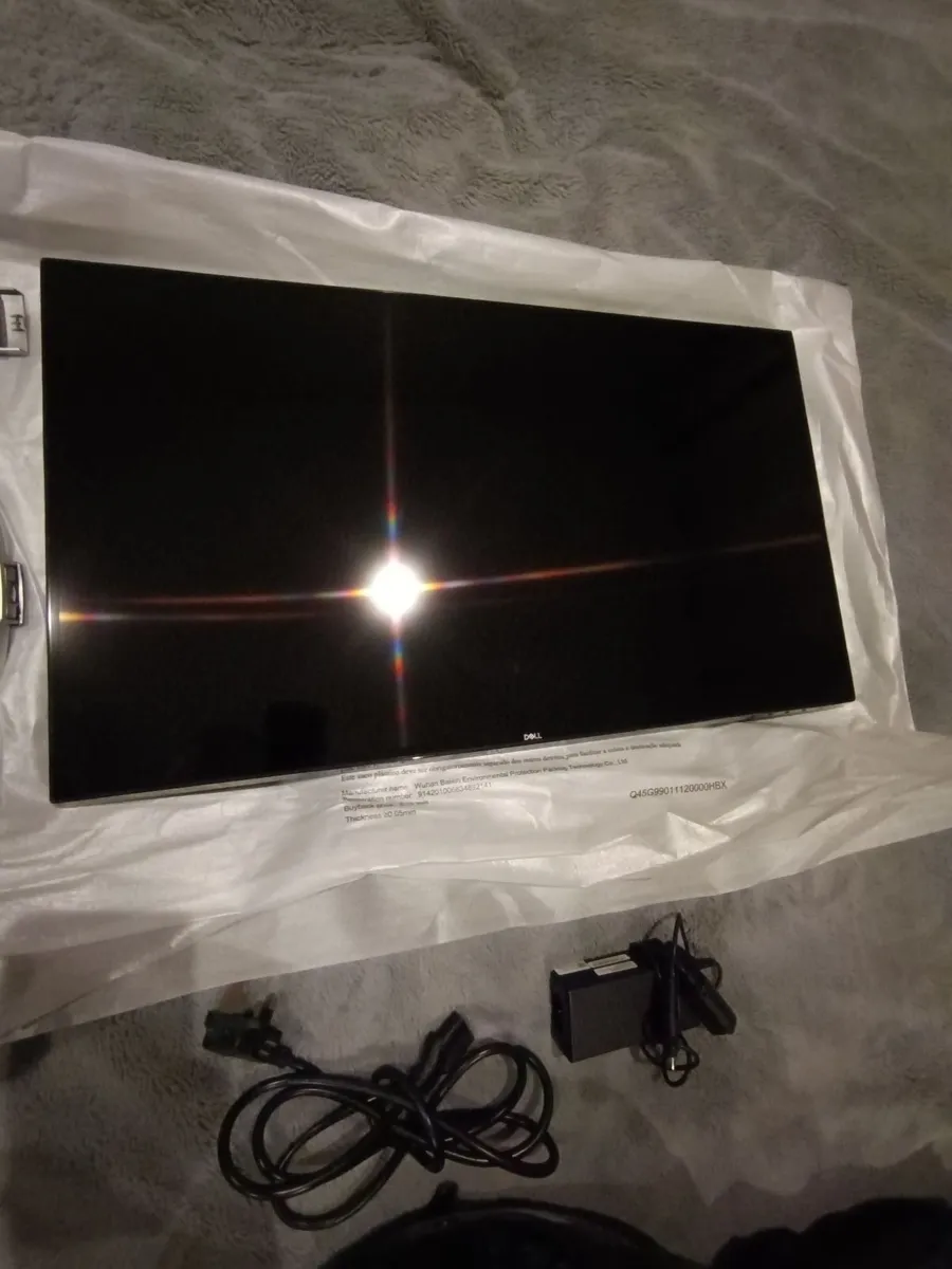 PC Monitor - Image 3