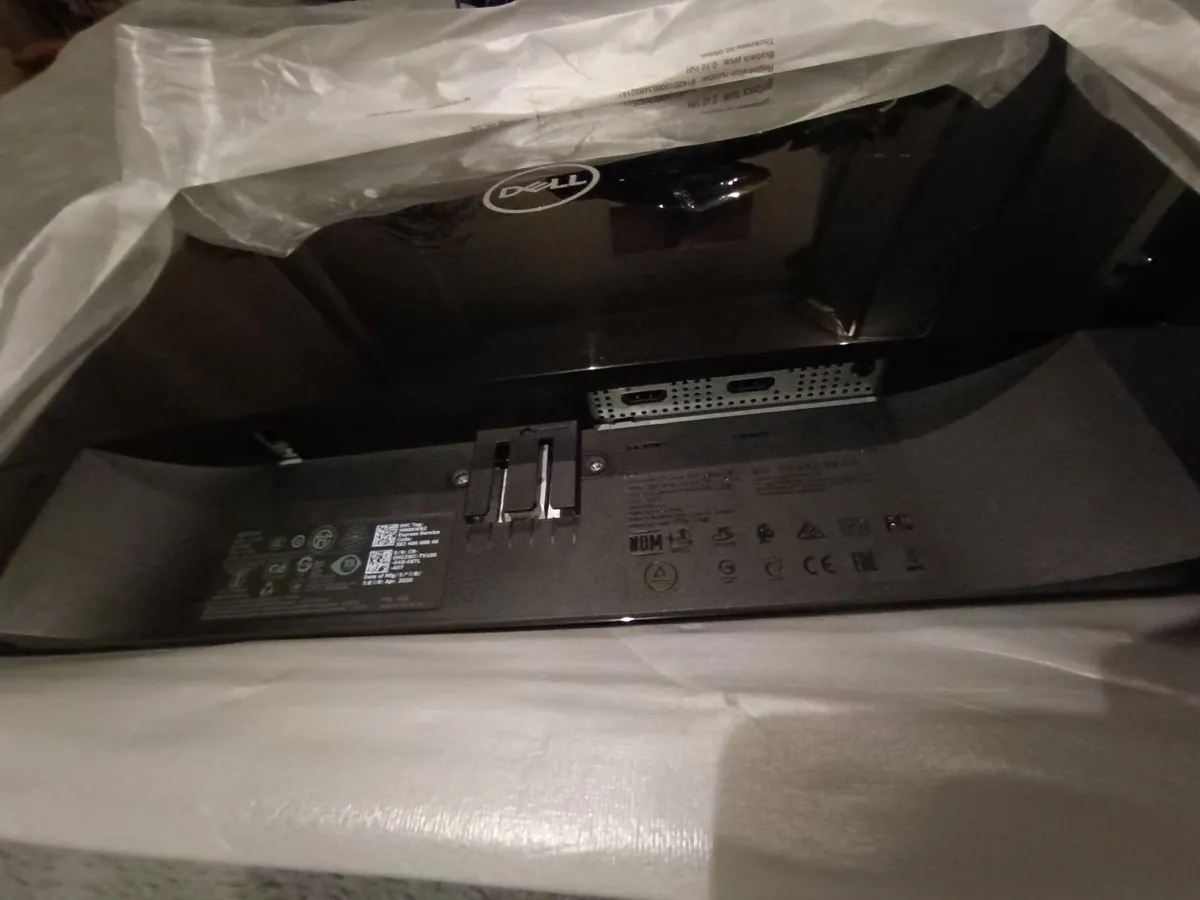 PC Monitor - Image 4