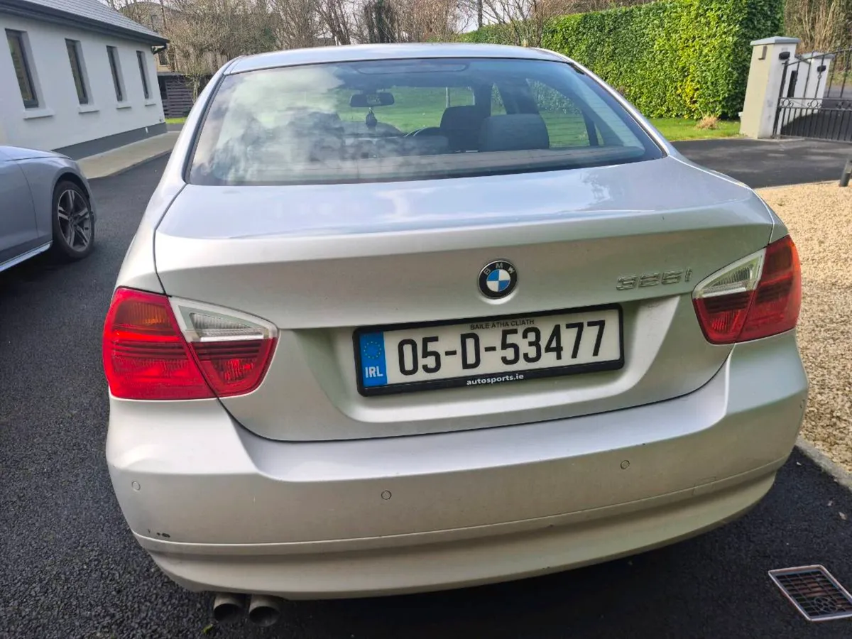 Bmw e90 325i - Image 2