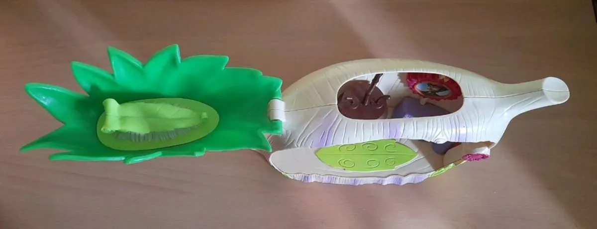 Disney Fairy Tinkerbelle Teapot House - Image 3