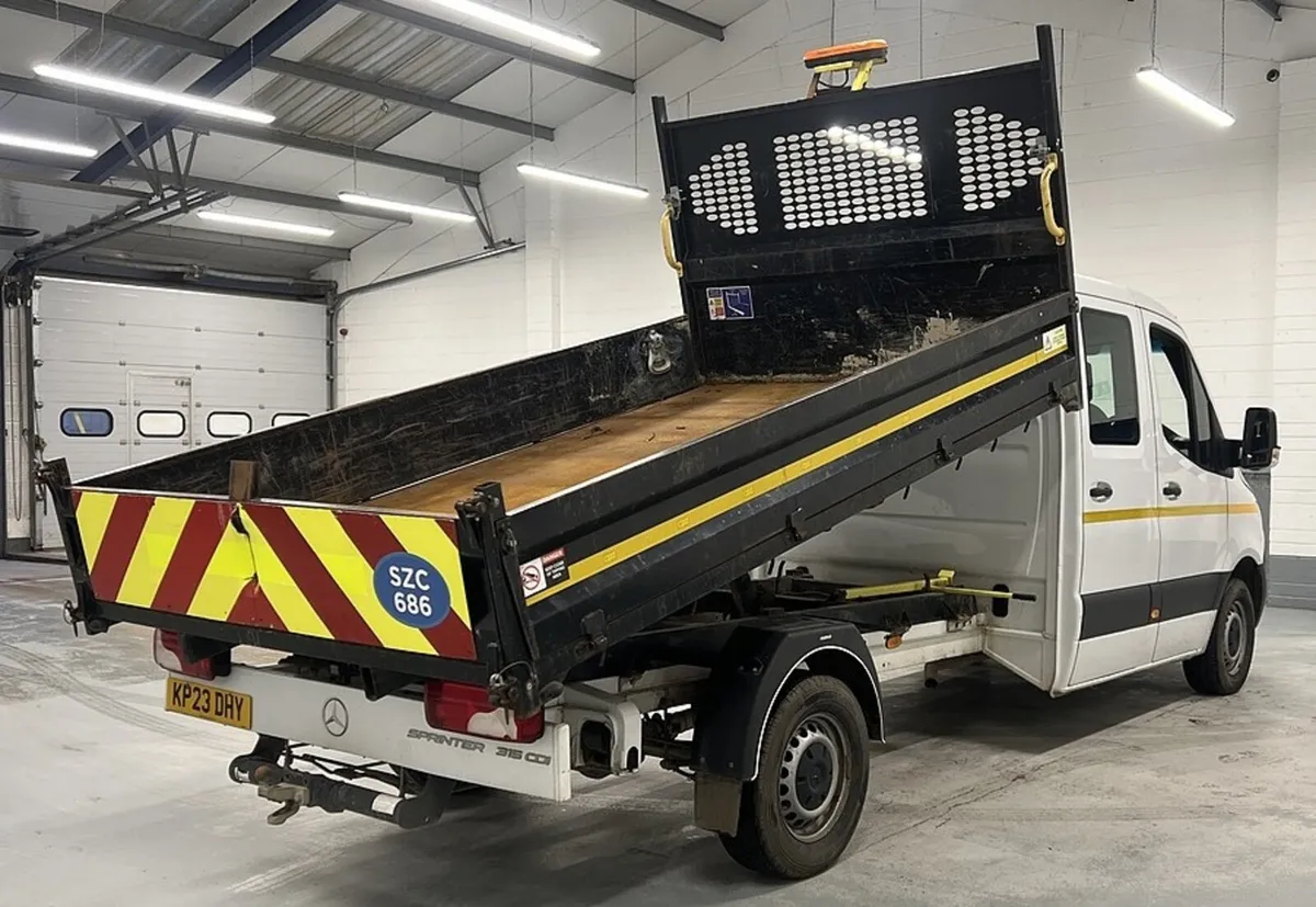 2023 Mercedes-Benz Sprinter Tipper Van - Image 2