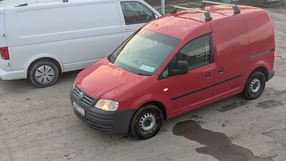 Volkswagen Caddy 2009 - Image 1