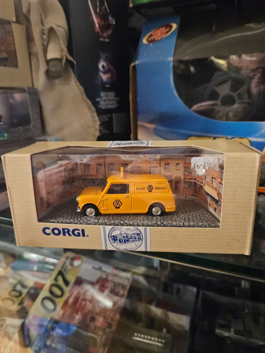 Corgi Mini