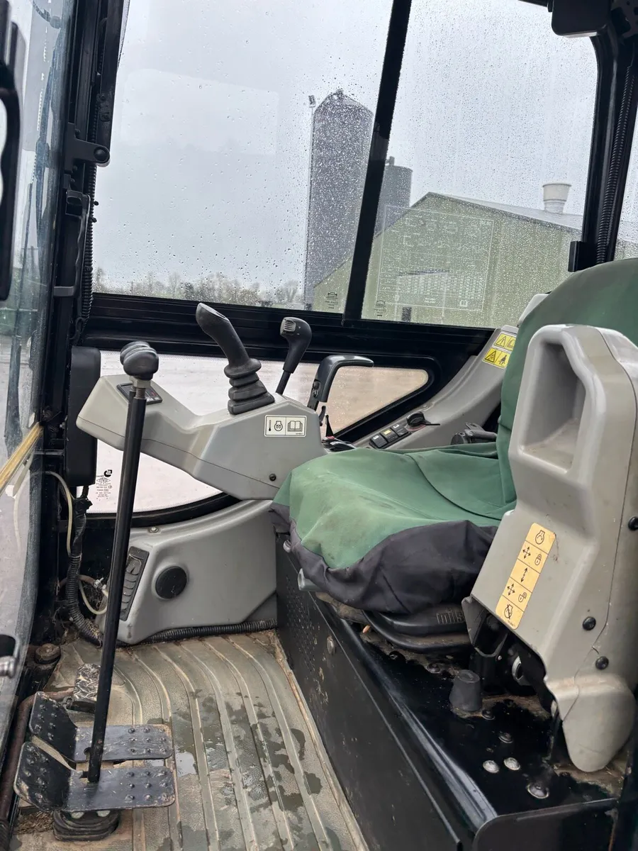 Cat 301.86 - Image 3