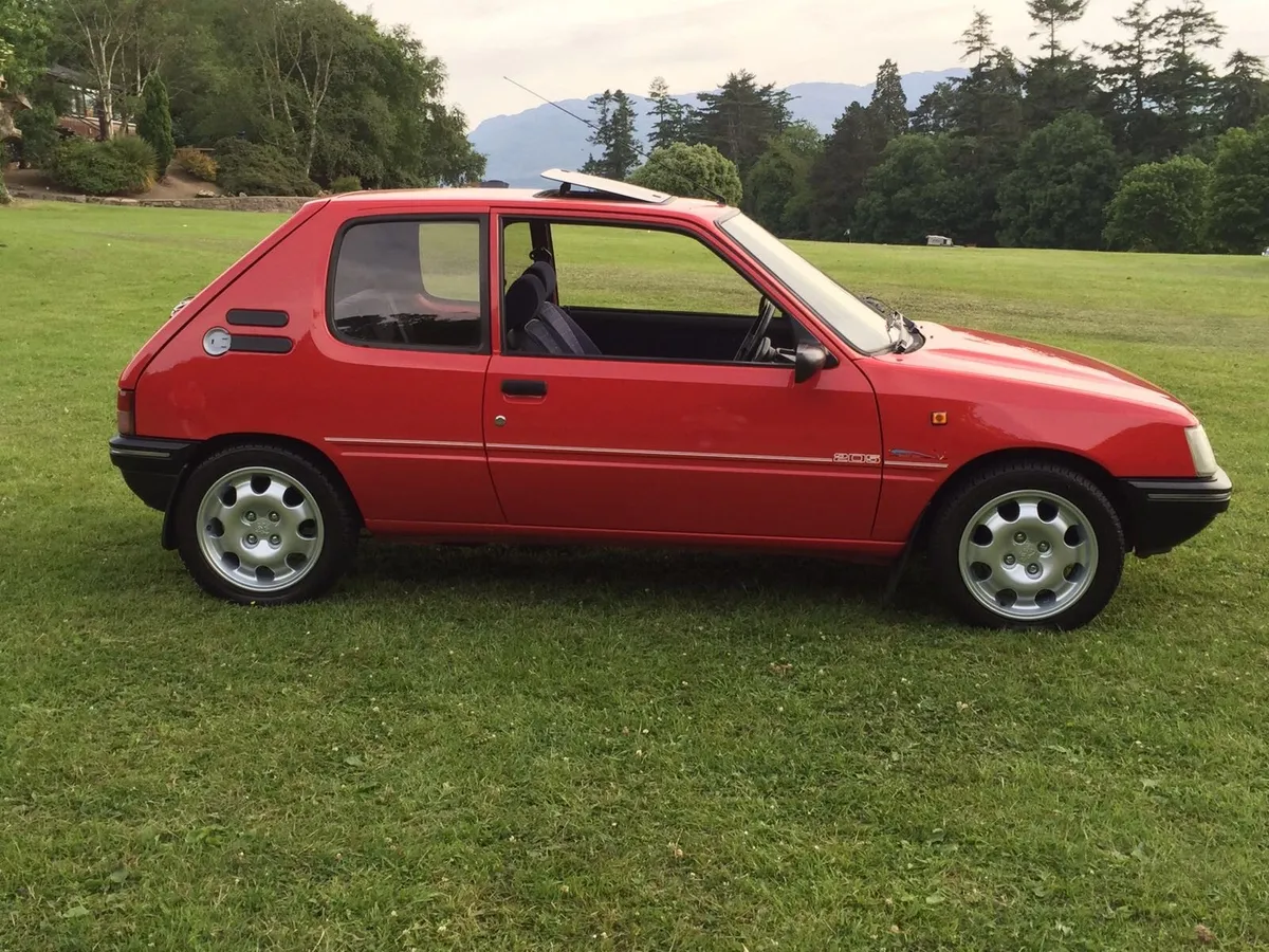 1995 Peugeot 205 1.6 Mardi Gras Auto - Image 4