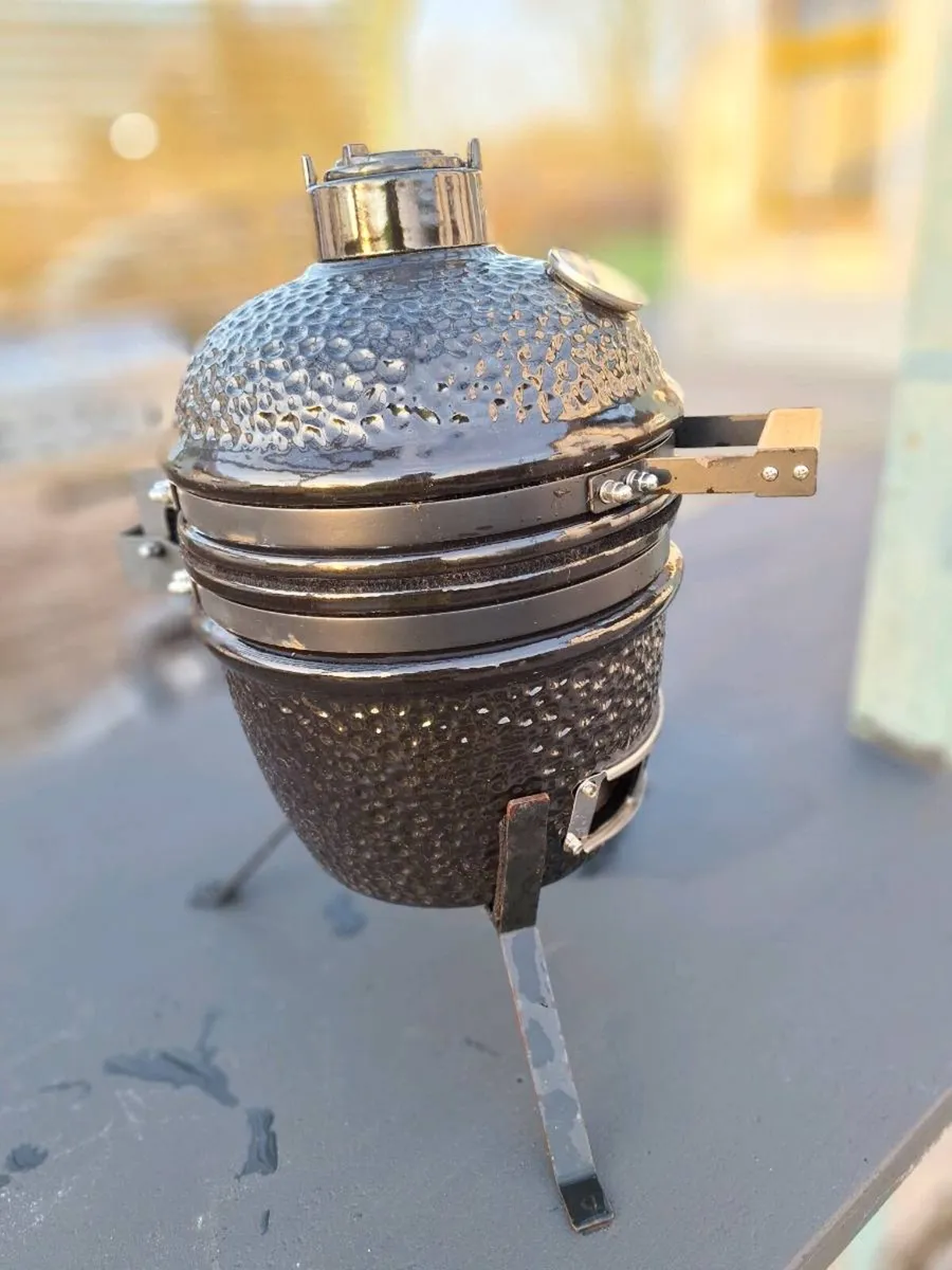 Barbecue egg smoker - Image 1