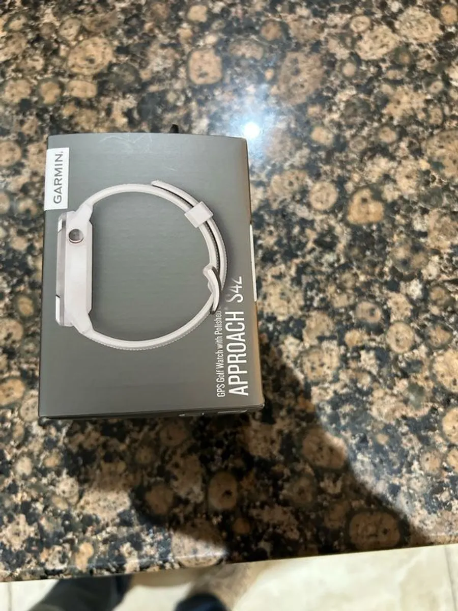 Garmin Approach S42 - Image 2