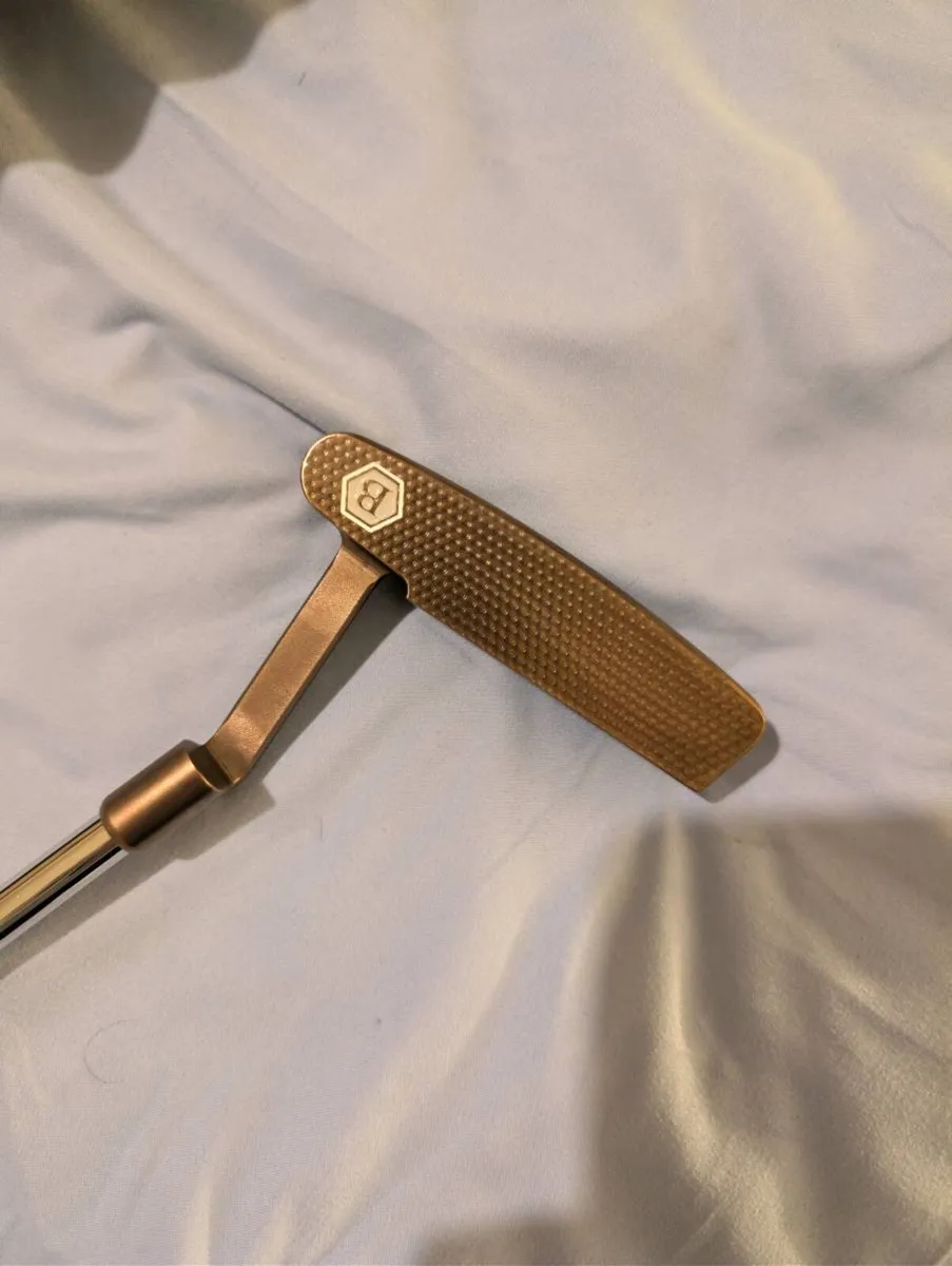 Bettinardi Queen Bee 15 - Image 1