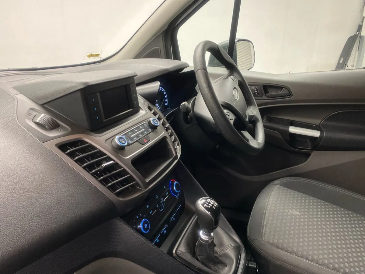 Ford Transit Connect TRANSIT CONNECT LWB HP TREND - Image 3