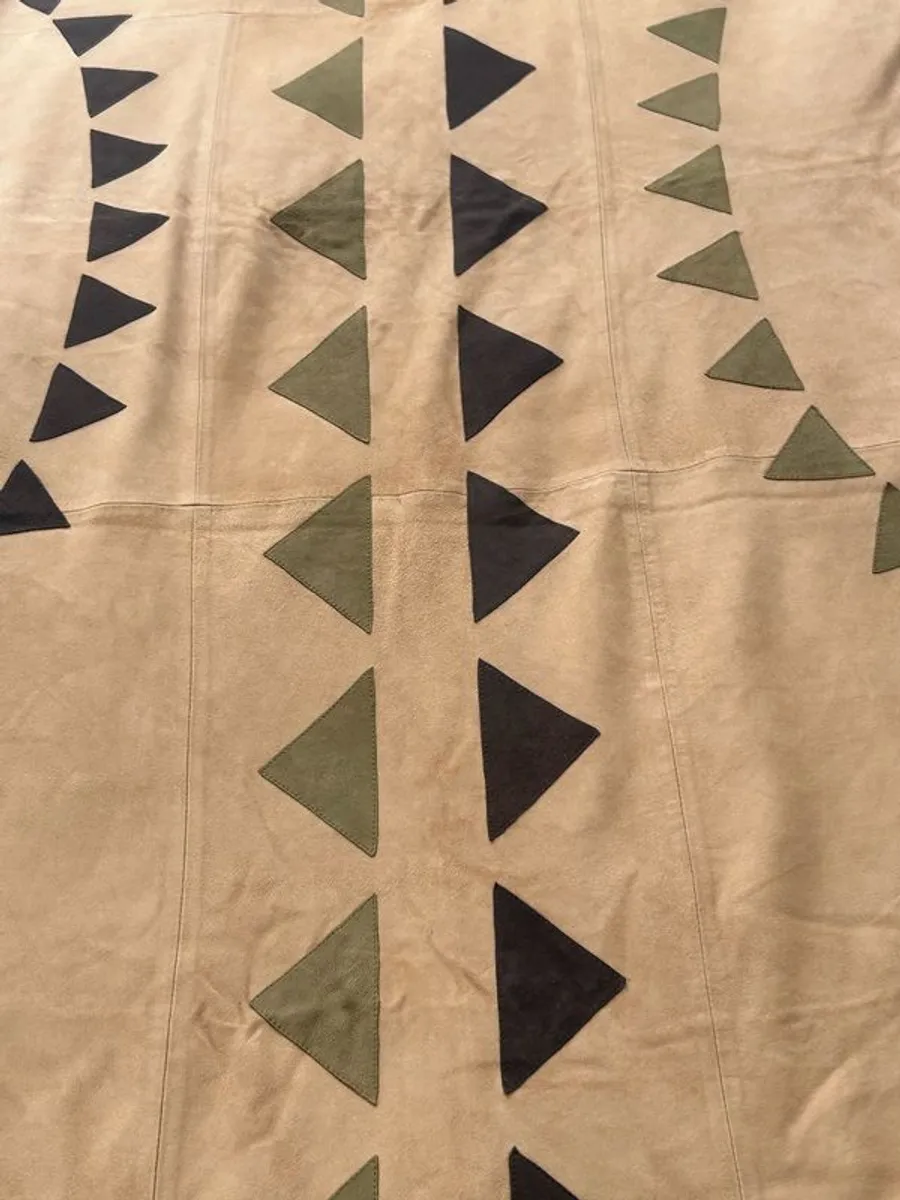 Anna Trzebinski Stunning Cashmere & Suede Wrap - Image 1