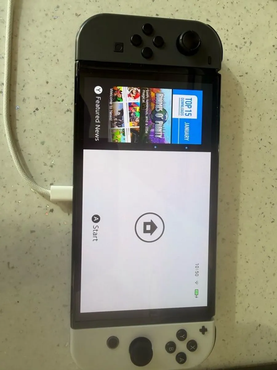 Nintendo Switch - Image 2