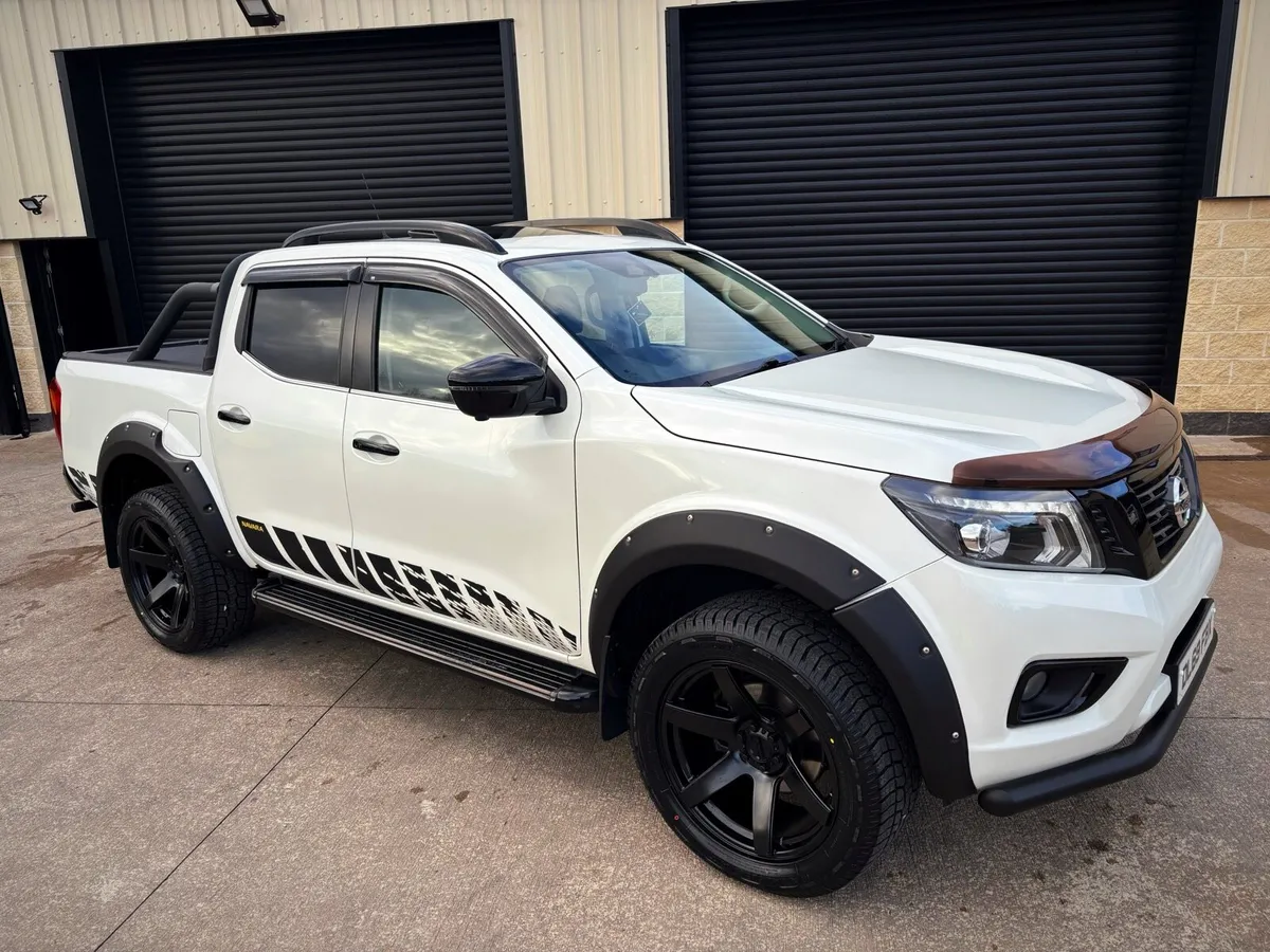 192 2019 NISSAN NAVARA 2.3 DCI N-GUARD AUTO - Image 4