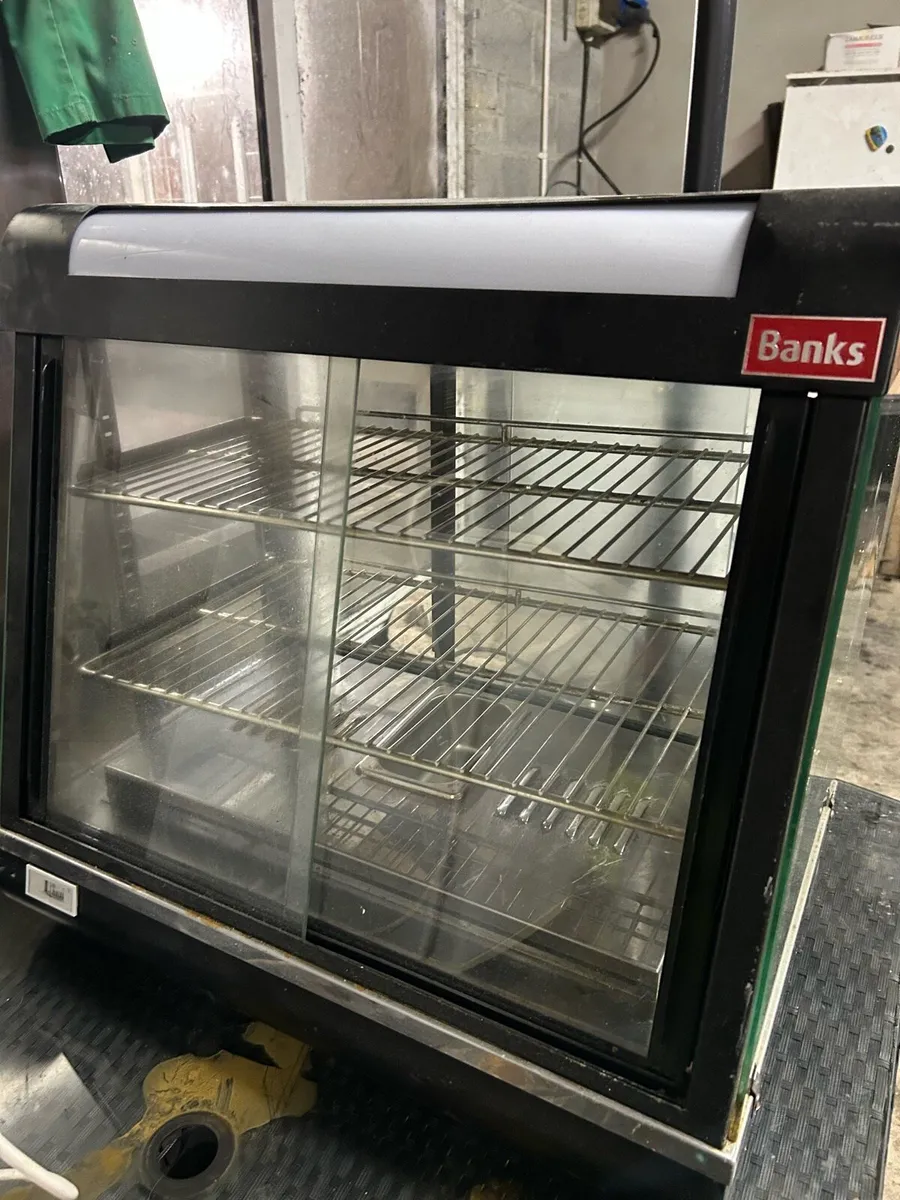 Banks Hot Didplay counter - Image 3