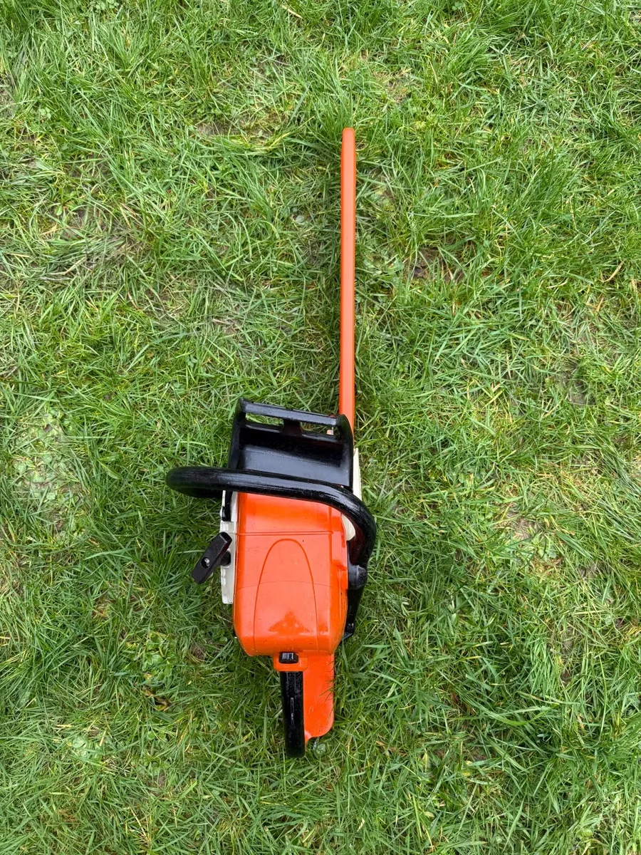 Stihl MS 310 chainsaw - Image 4