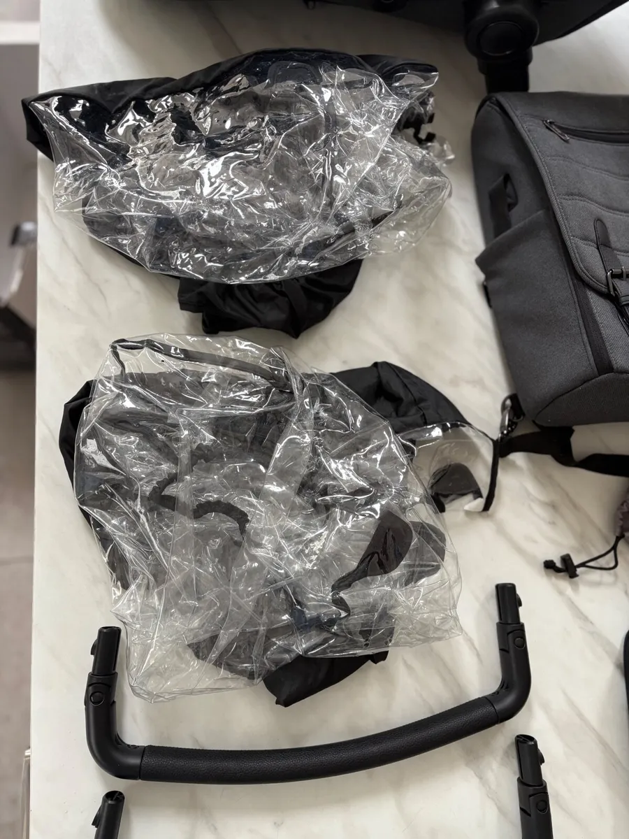 ICANDY Peach 7 - Double Pram - Image 4