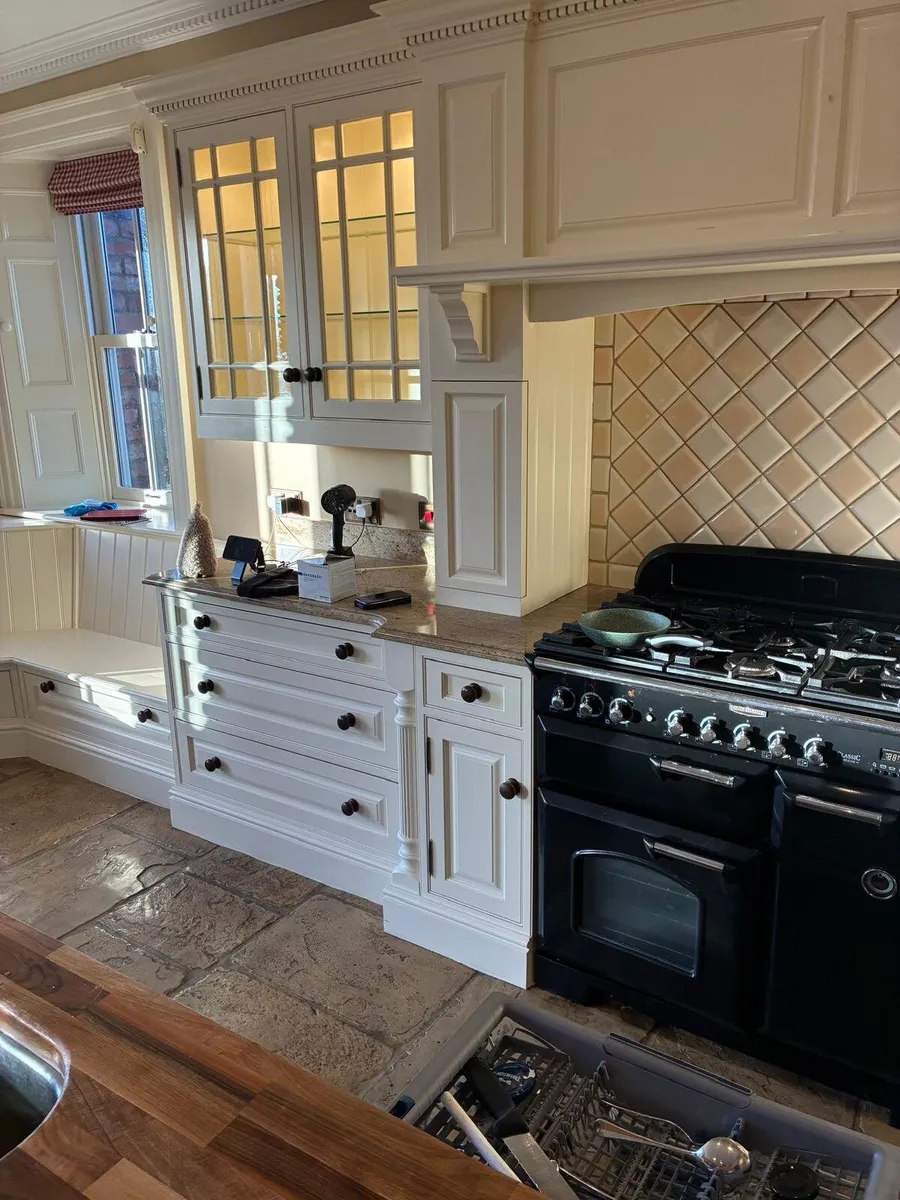Kitchen & Granite Tops - Image 2