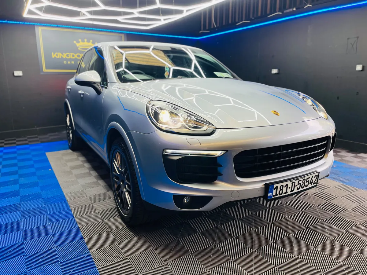 Porsche Cayenne 3.0 diesel,Commercial,LOW KM - Image 3