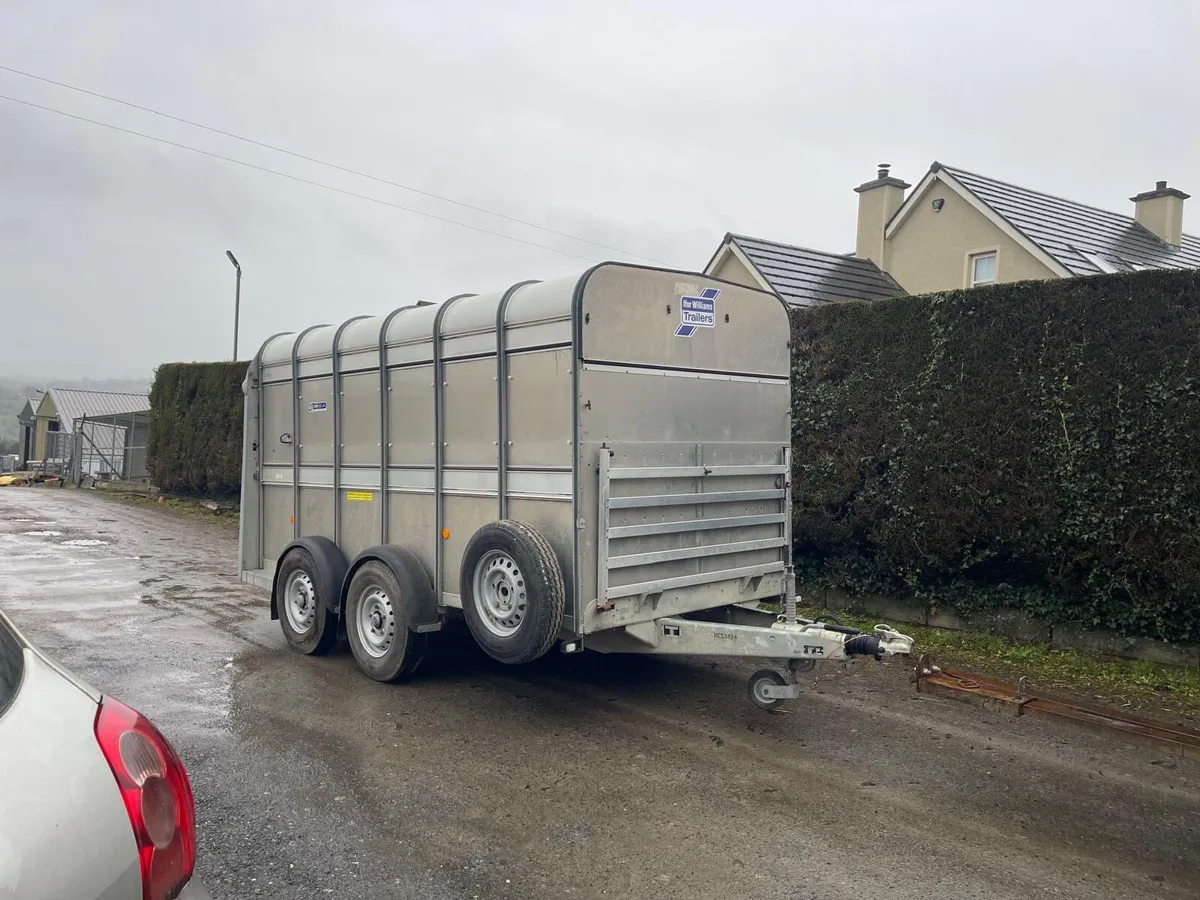 Ifor Williams TA510 Livestock Trailer 12’ x 6’ - Image 2