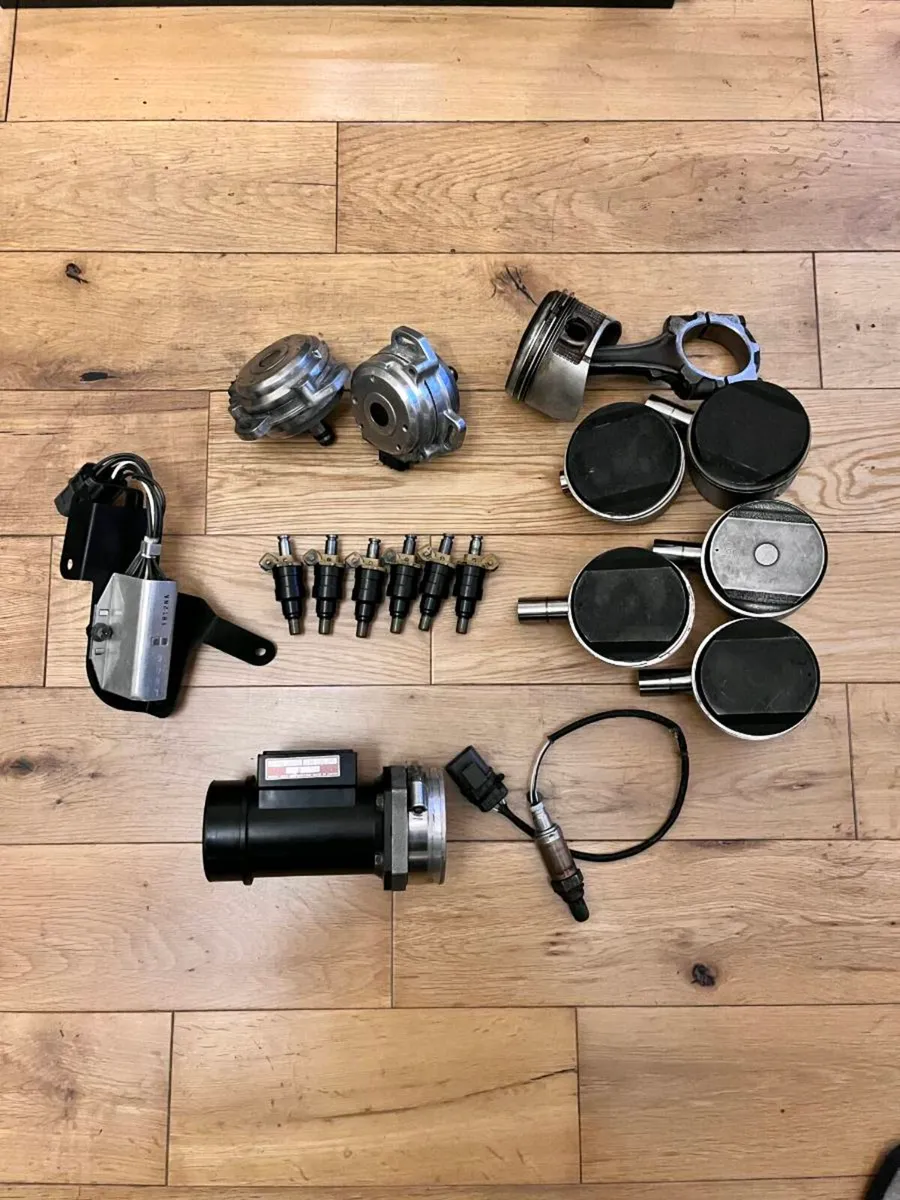 Nissan Skyline GTR        (used parts) - Image 1