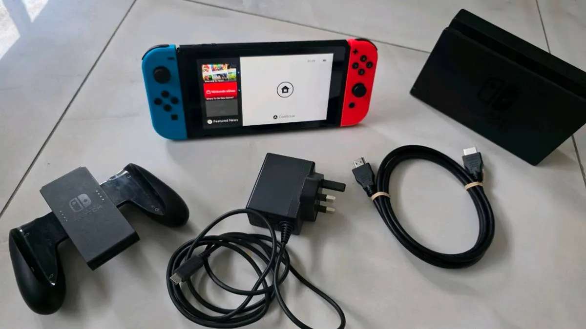 Nintendo Switch - Image 1