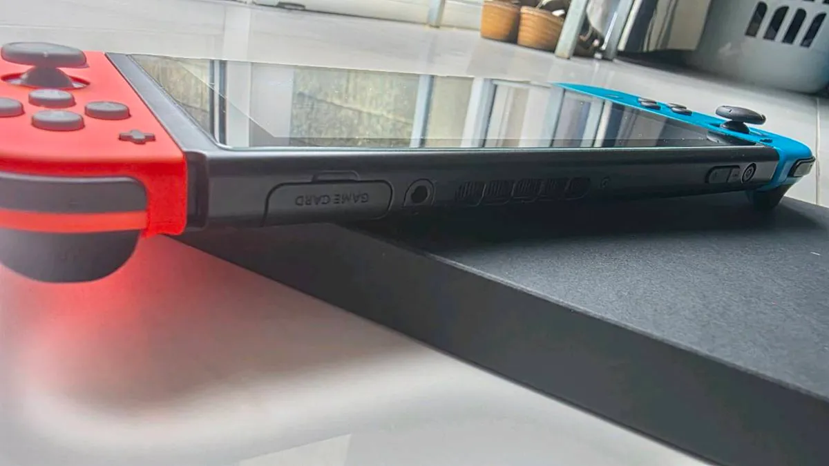 Nintendo Switch - Image 2