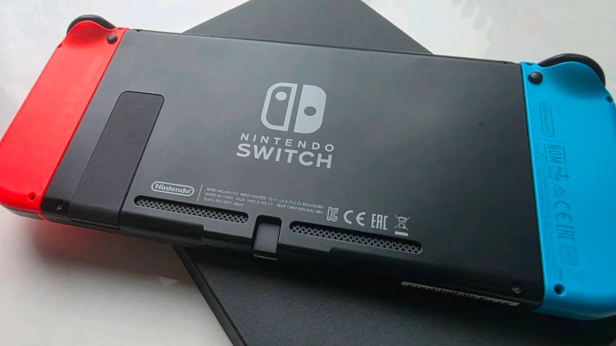 Nintendo Switch - Image 4